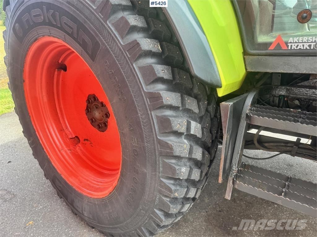 CLAAS Arion 430 الجرارات