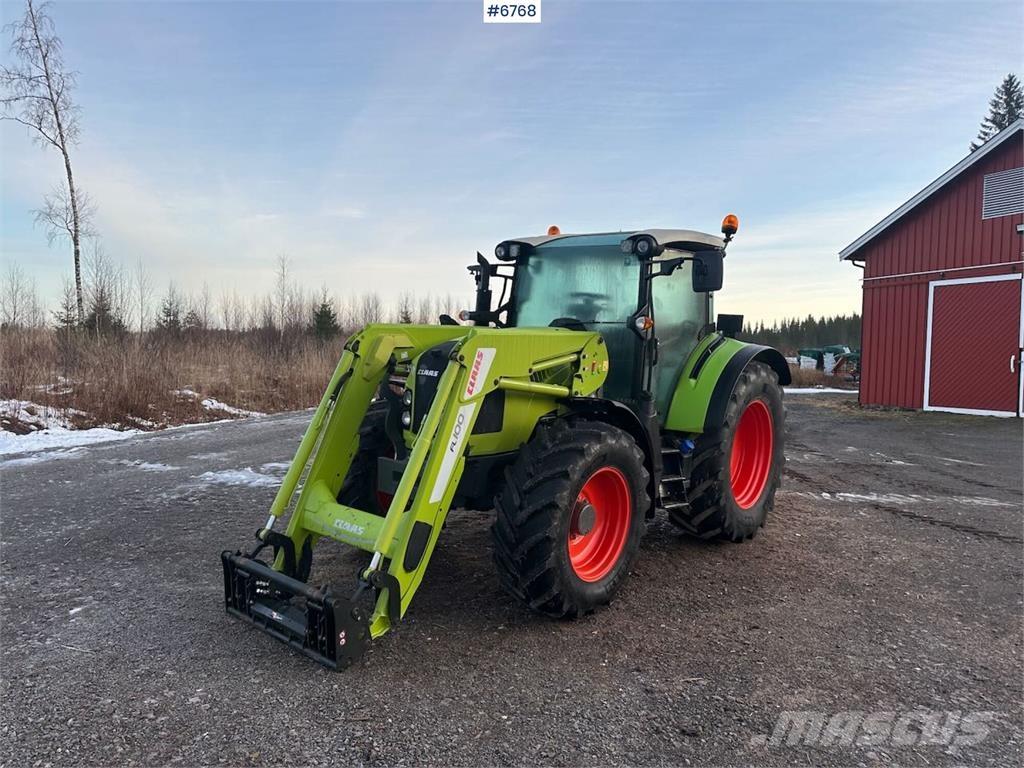 CLAAS Arion 440 الجرارات