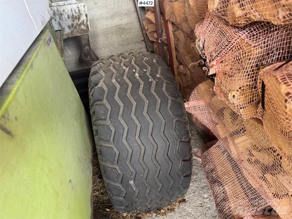 CLAAS Rollant 46 معدات أخرى لحصاد العلف
