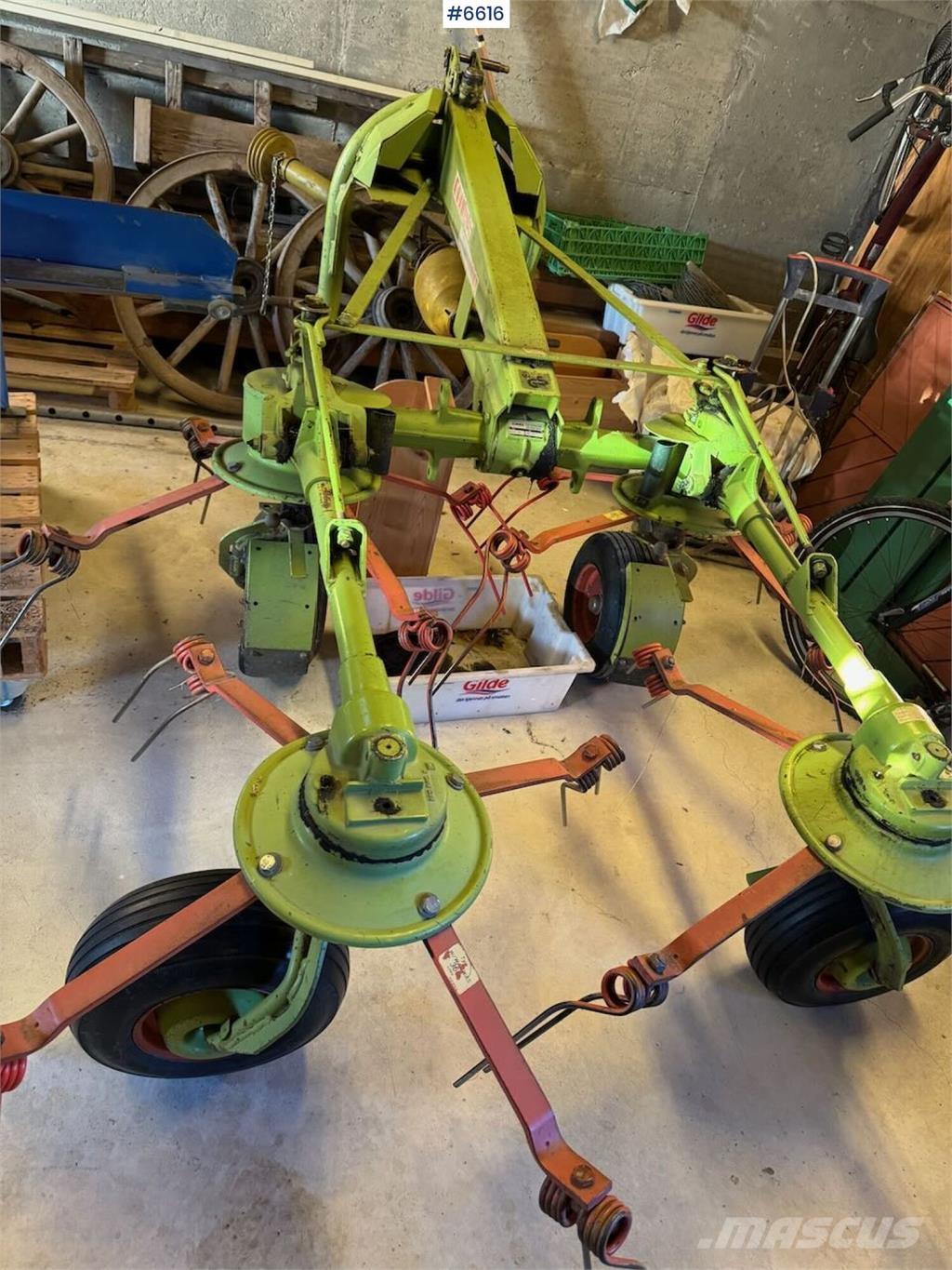 CLAAS WAS 360 معدات أخرى للحصاد