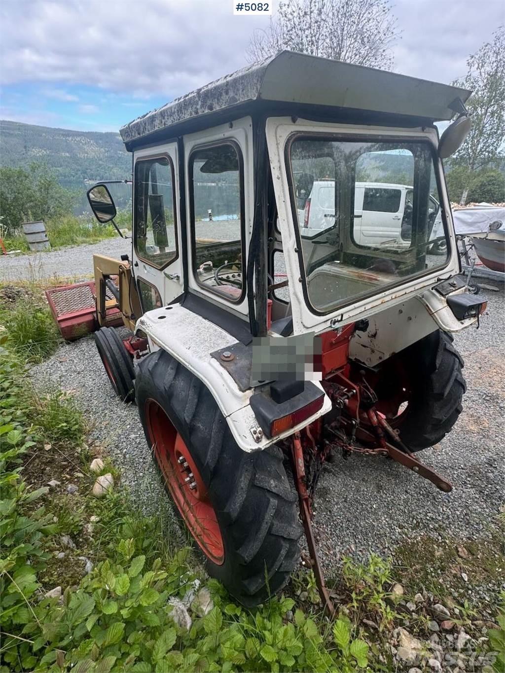 David Brown 885 الجرارات