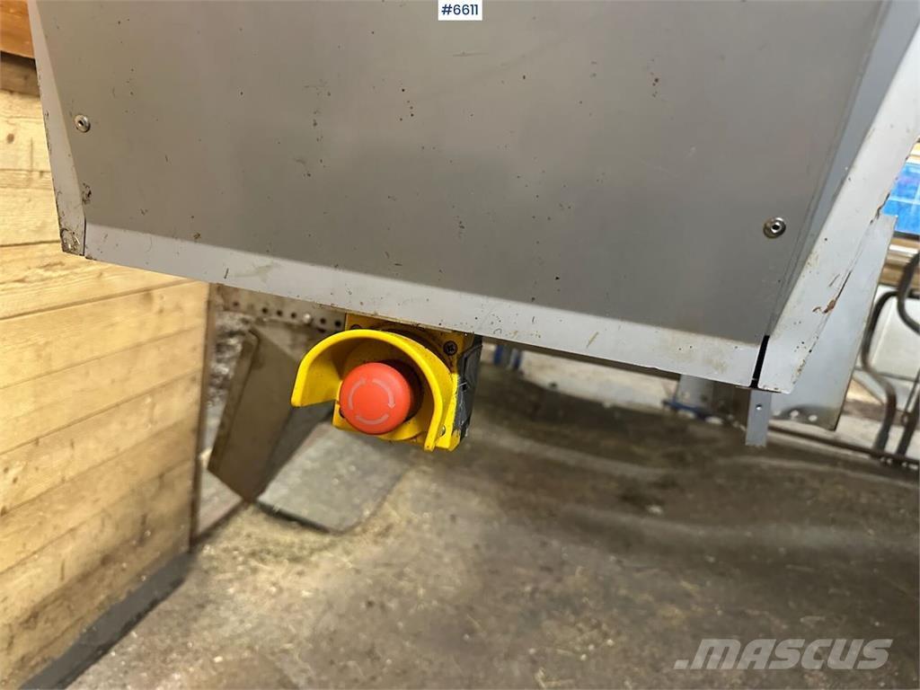 Delaval FW 200 ملقمات خلاط