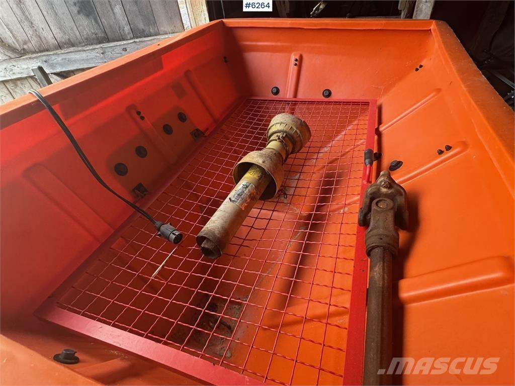 Dexwal Tornado مثاقيب