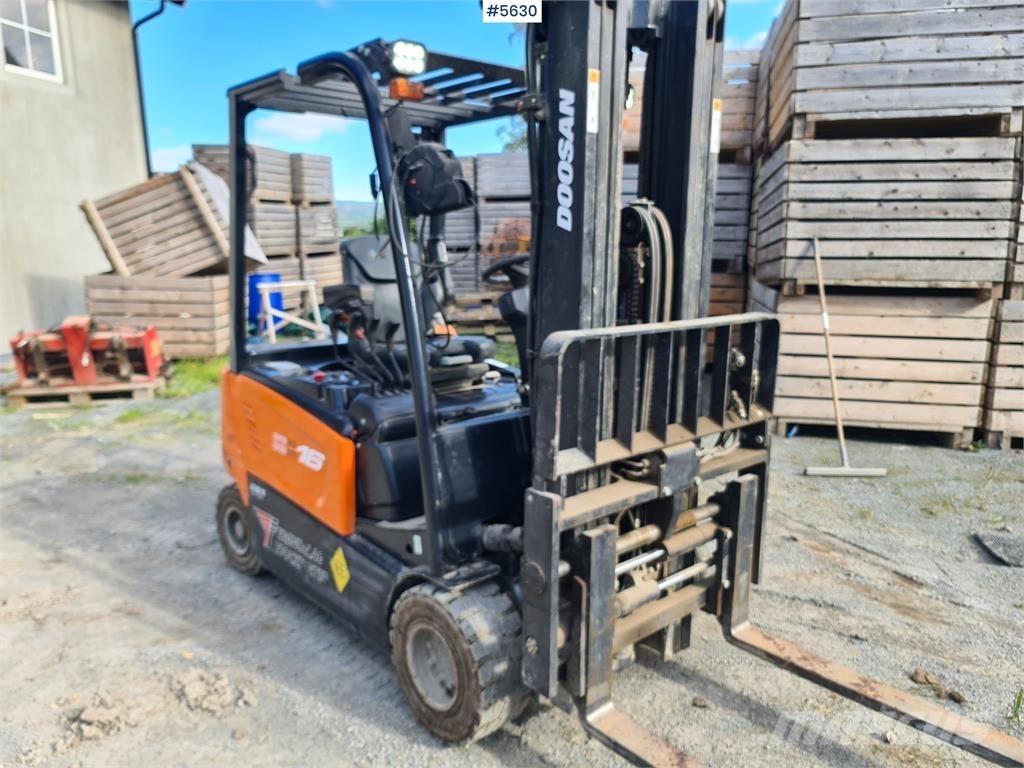 Doosan B16X-7 شاحنات ذات رافعات شوكية - أخرى