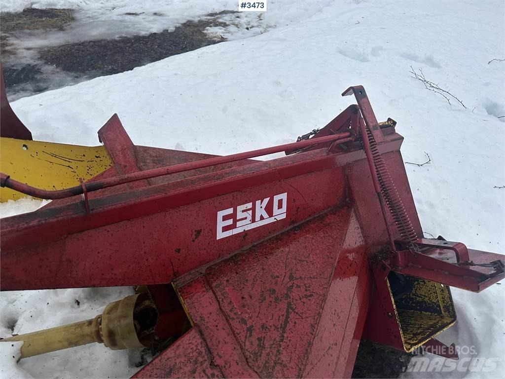 Esko snøfres قاذفات الجليد