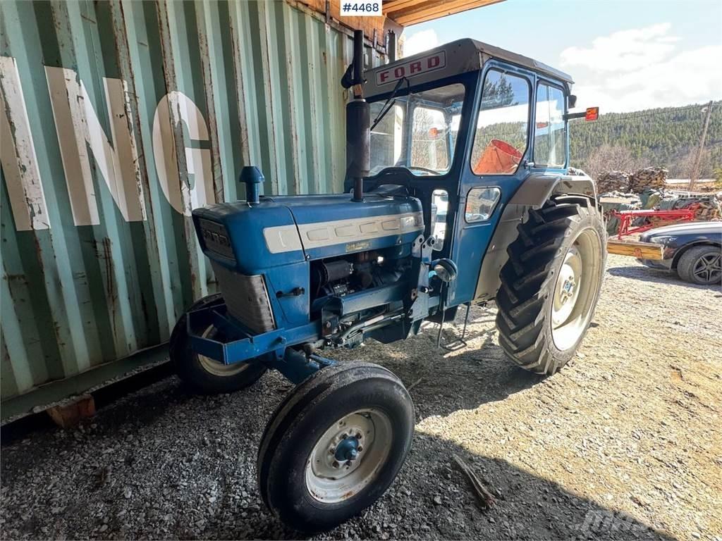 Ford 4000 الجرارات
