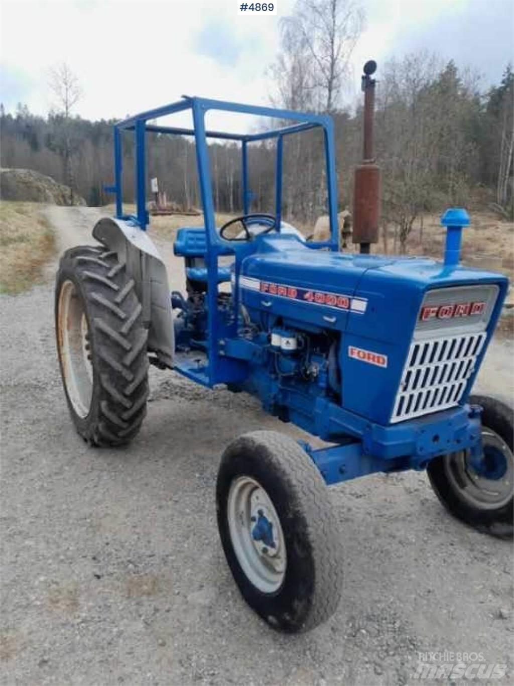 Ford 4000 الجرارات