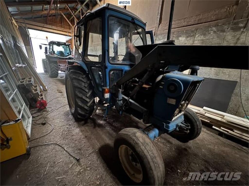 Ford 4600 الجرارات