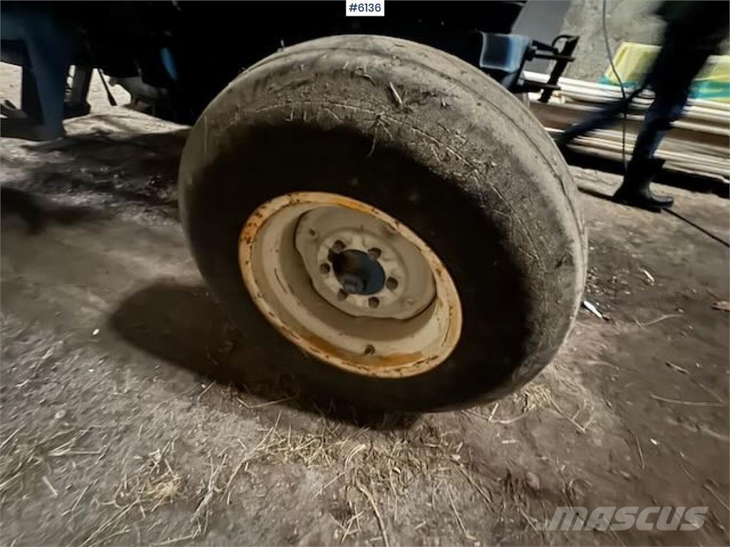Ford 4600 الجرارات