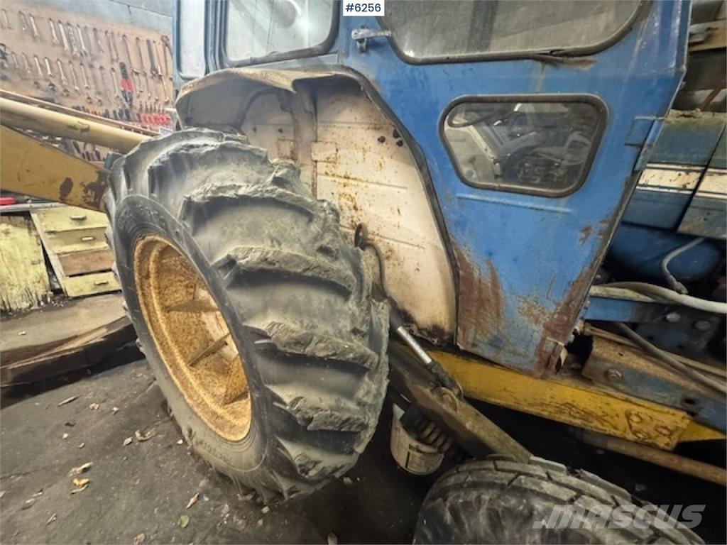 Ford 5000 الجرارات