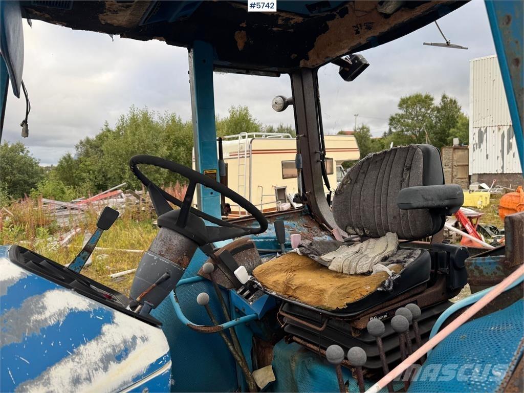 Ford 7700 الجرارات