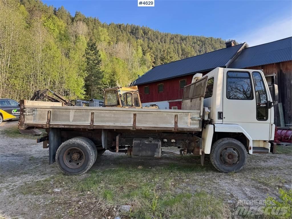 Ford Cargo 0813 شاحنات أخرى