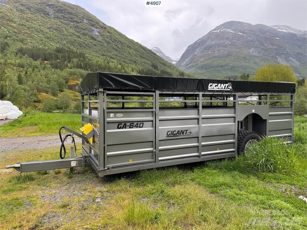 Gigant GA-640 مقطورة حبوب