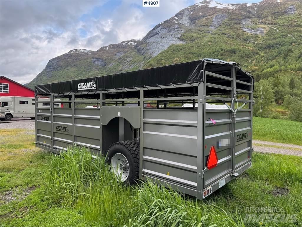 Gigant GA-640 مقطورة حبوب