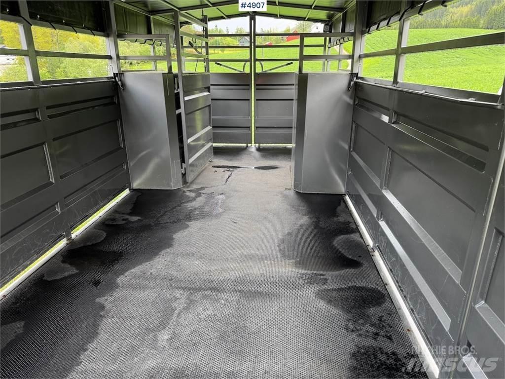 Gigant GA-640 مقطورة حبوب