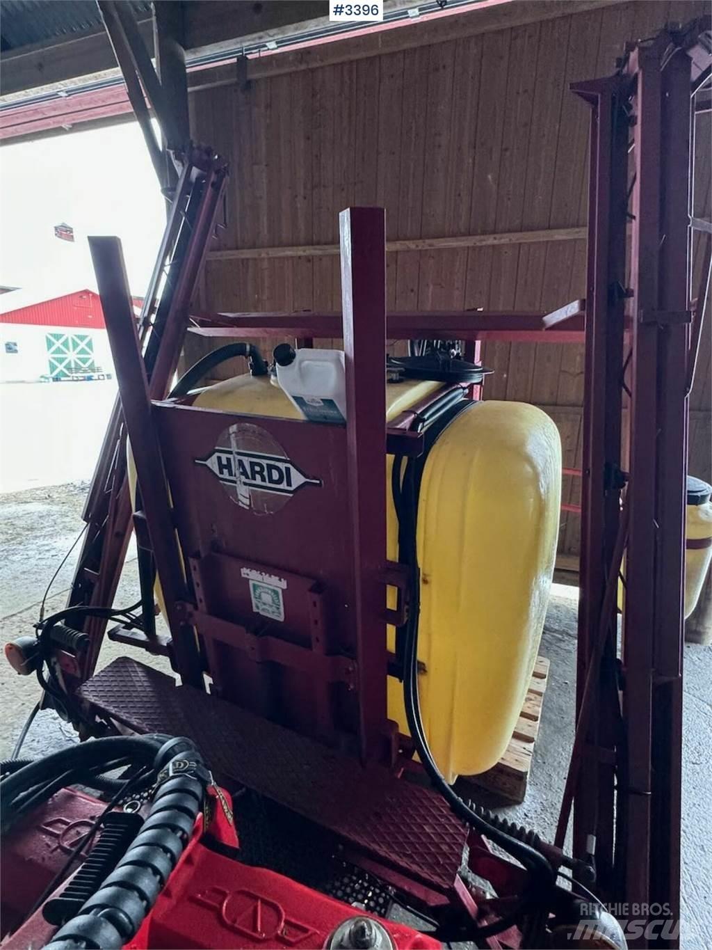 Hardi LX1100 ماكينات وملحقات تسميد أخرى