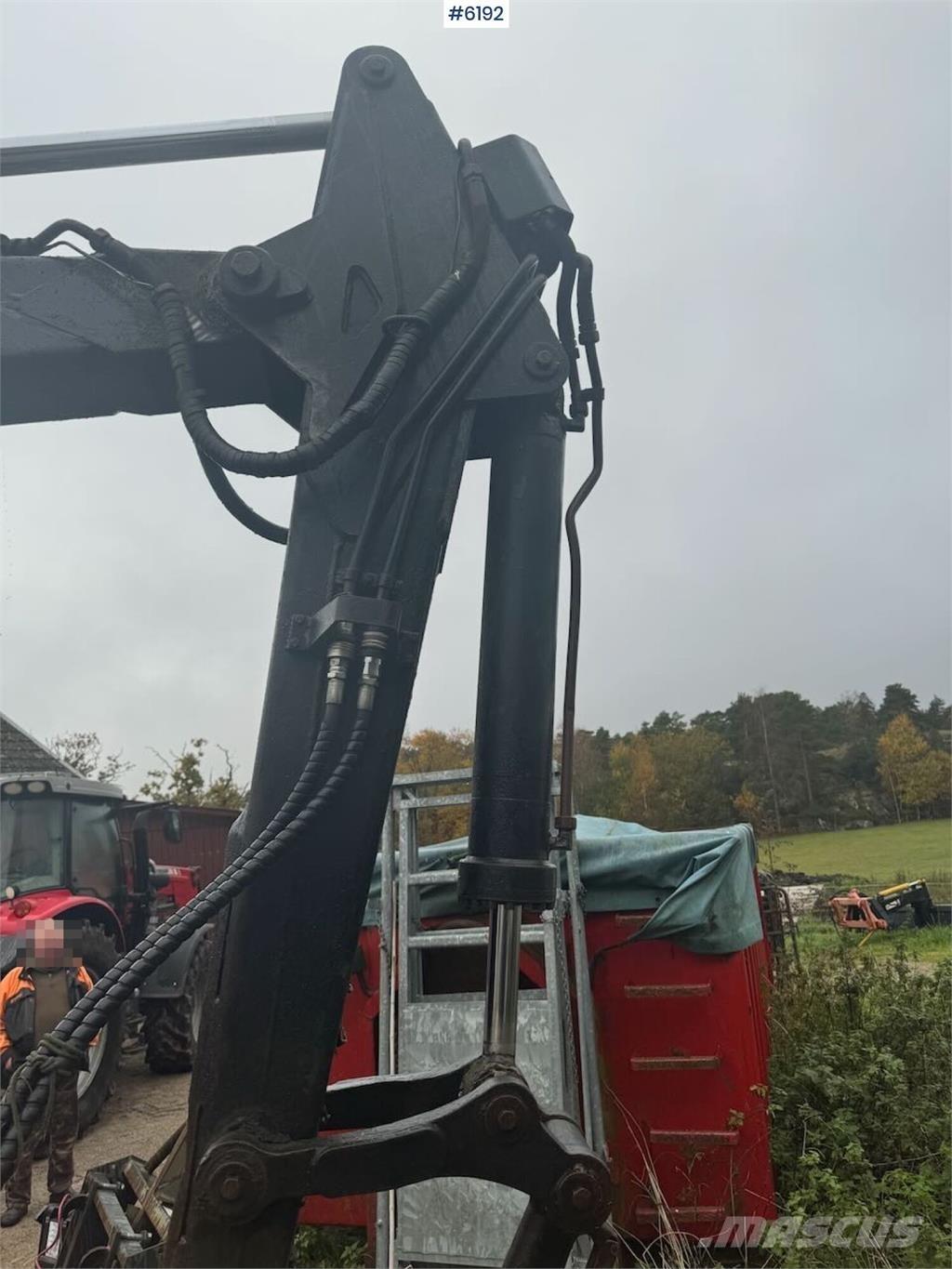 Hymas 8200 حفارات زحافة