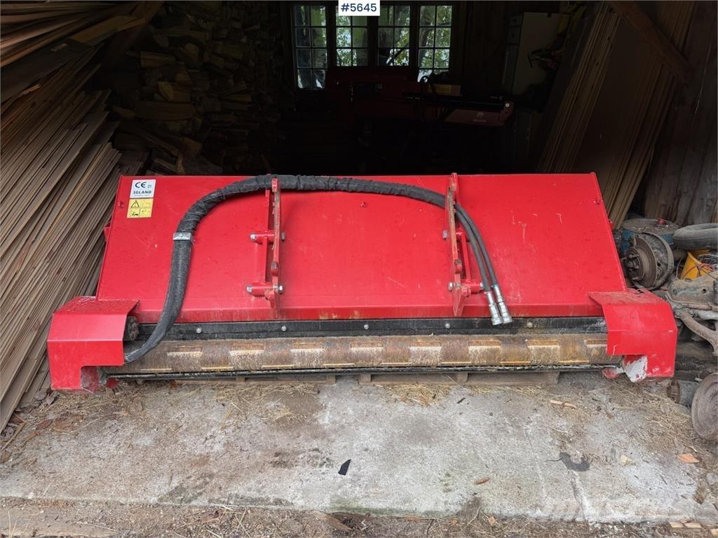 Igland DS 800 حراثات ونصول الجليد