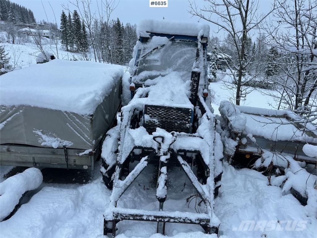 Iseki 4451 الجرارات