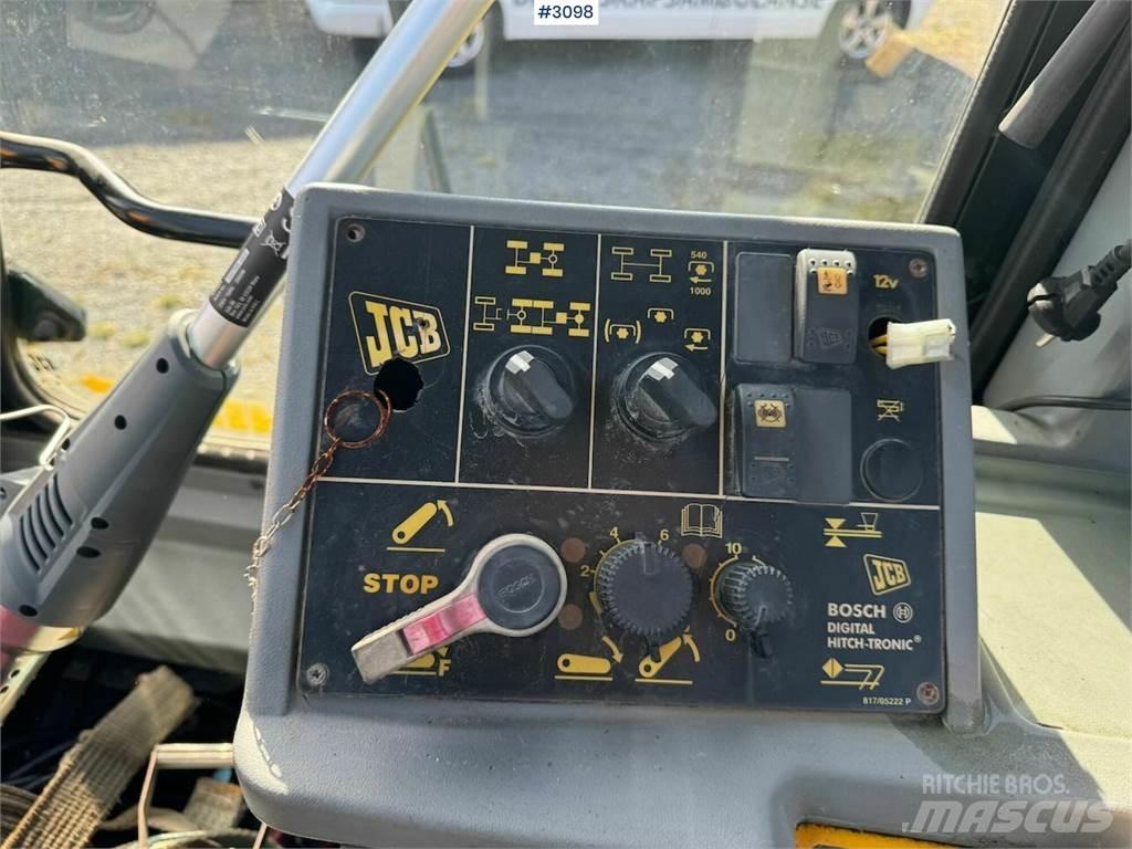 JCB Fastrac 3185 الجرارات