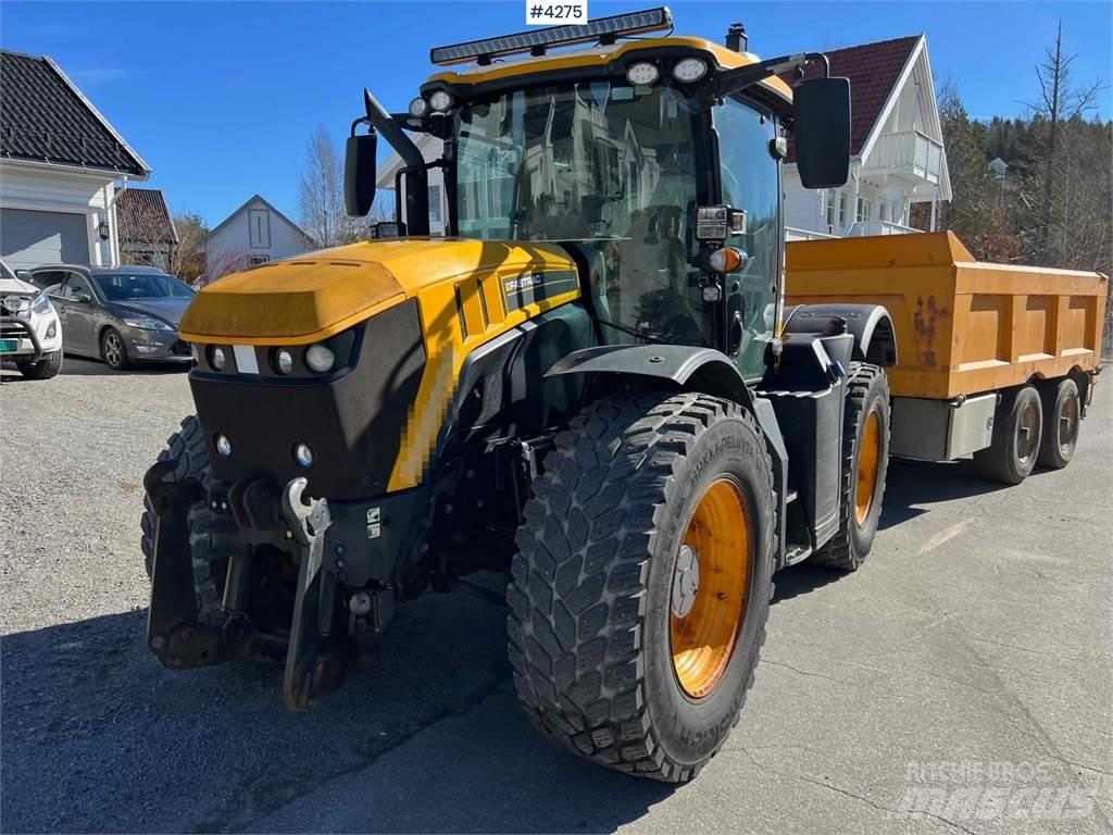 JCB Fastrac 4220 الجرارات
