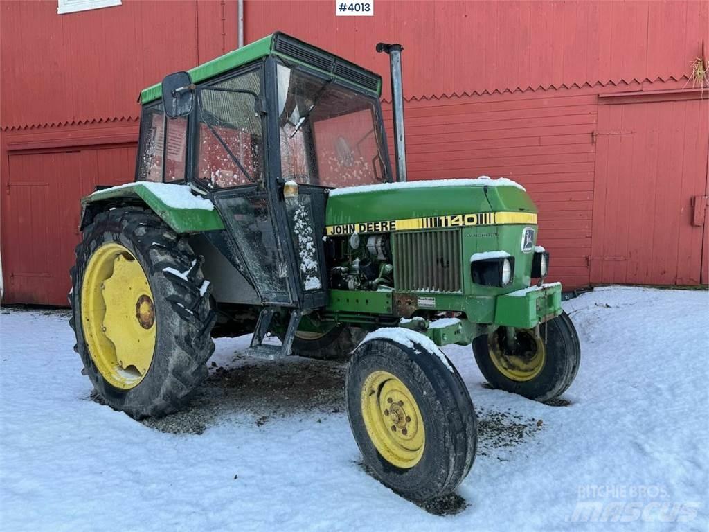 John Deere 1140 الجرارات