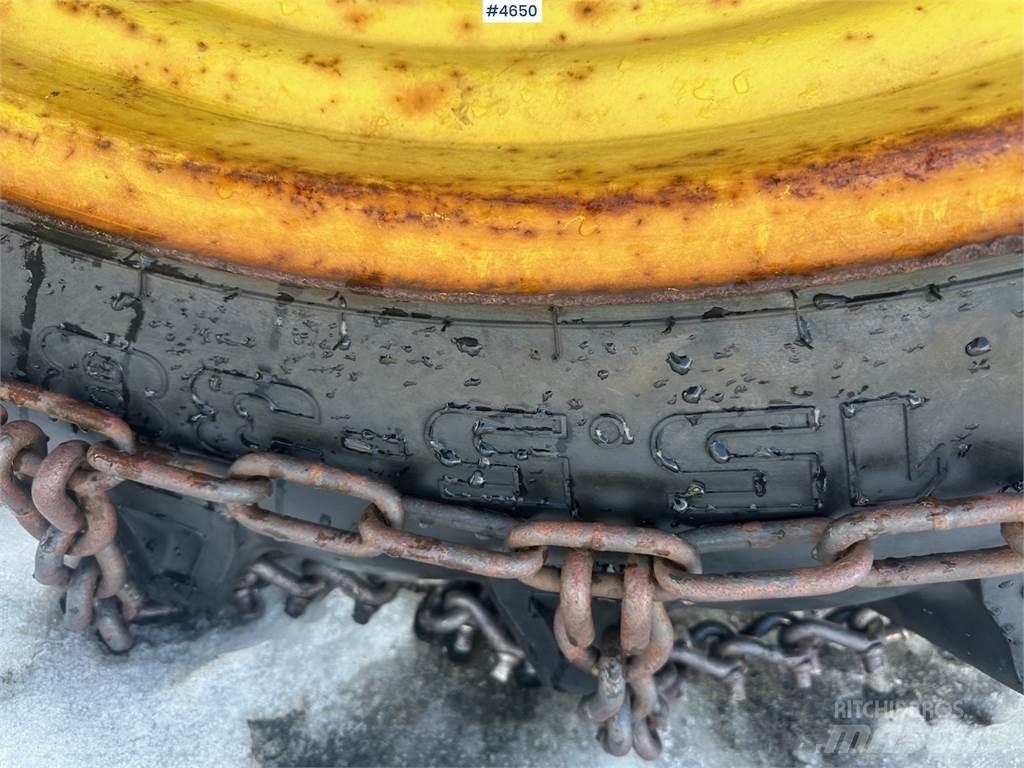 John Deere 2040 الجرارات