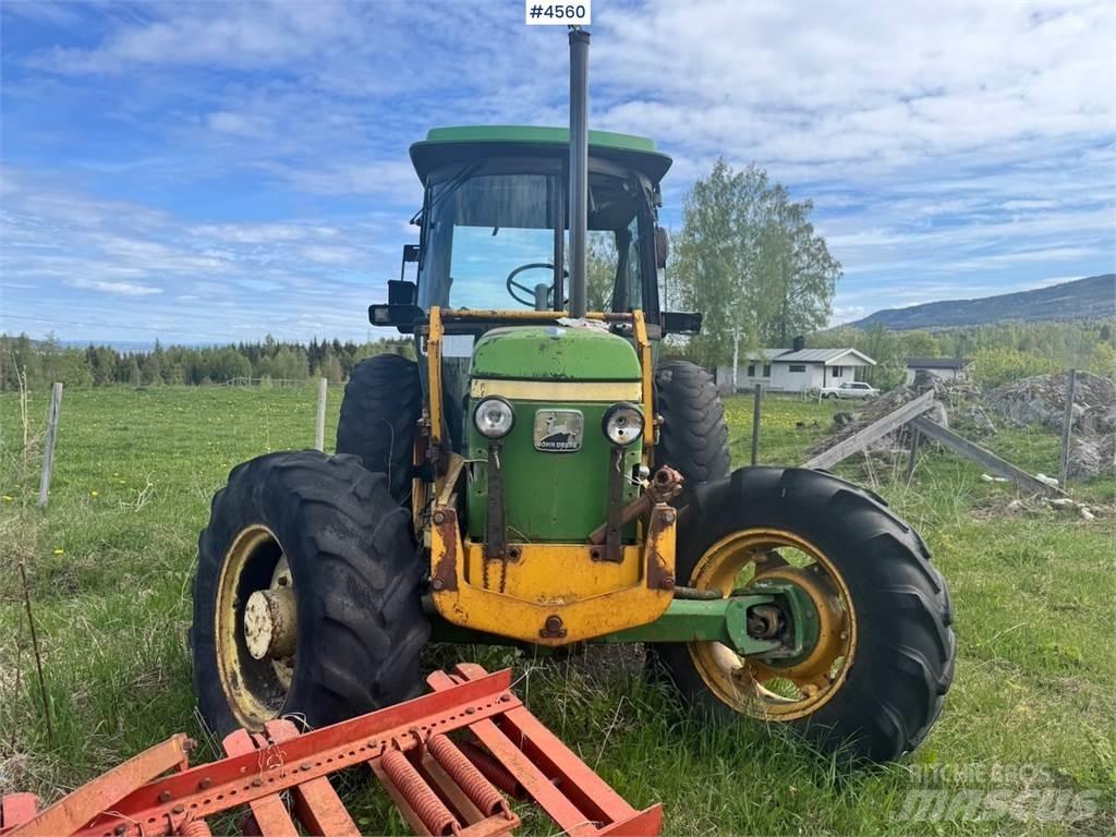 John Deere 2140 الجرارات