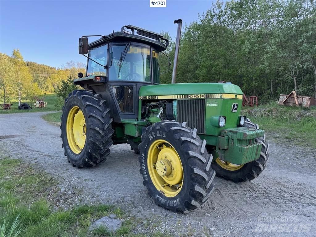 John Deere 3040 الجرارات
