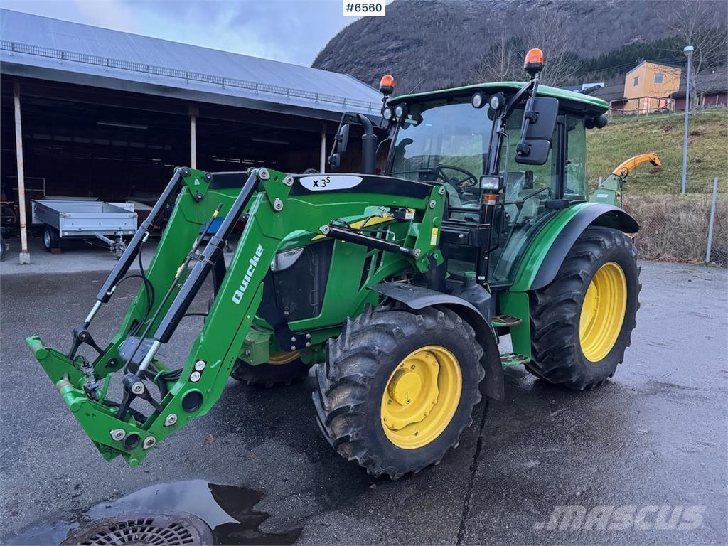 John Deere 5100M الجرارات