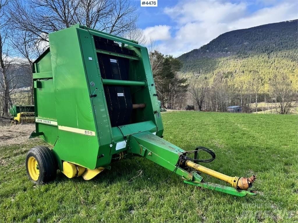 John Deere 550 معدات أخرى لحصاد العلف