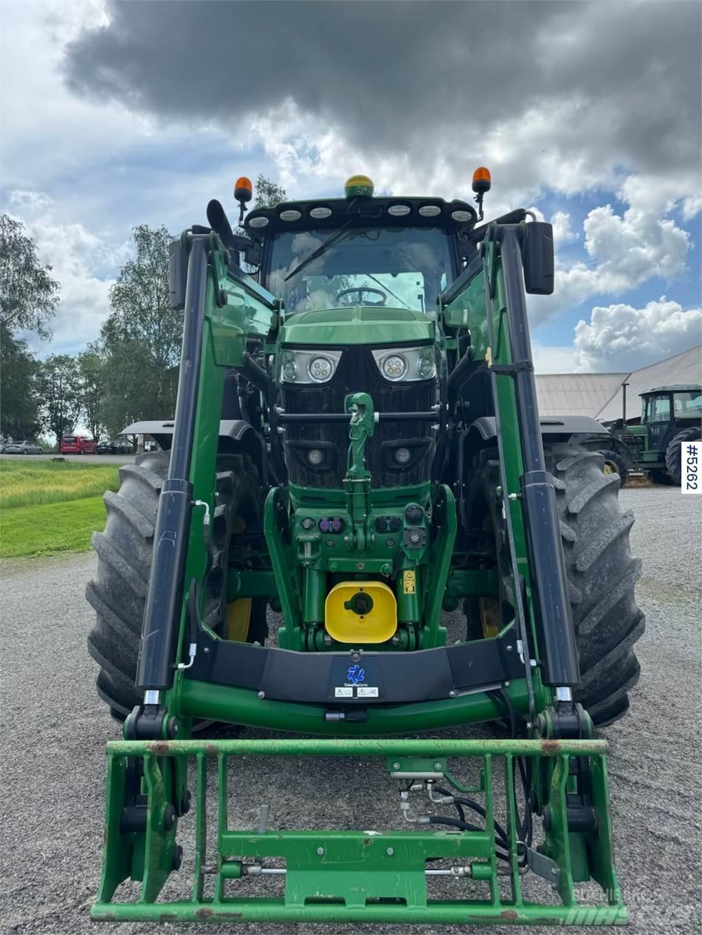 John Deere 6250R الجرارات