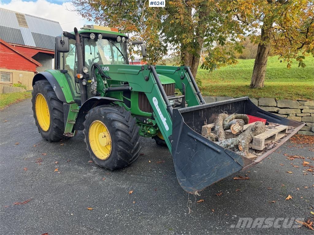 John Deere 6530 الجرارات
