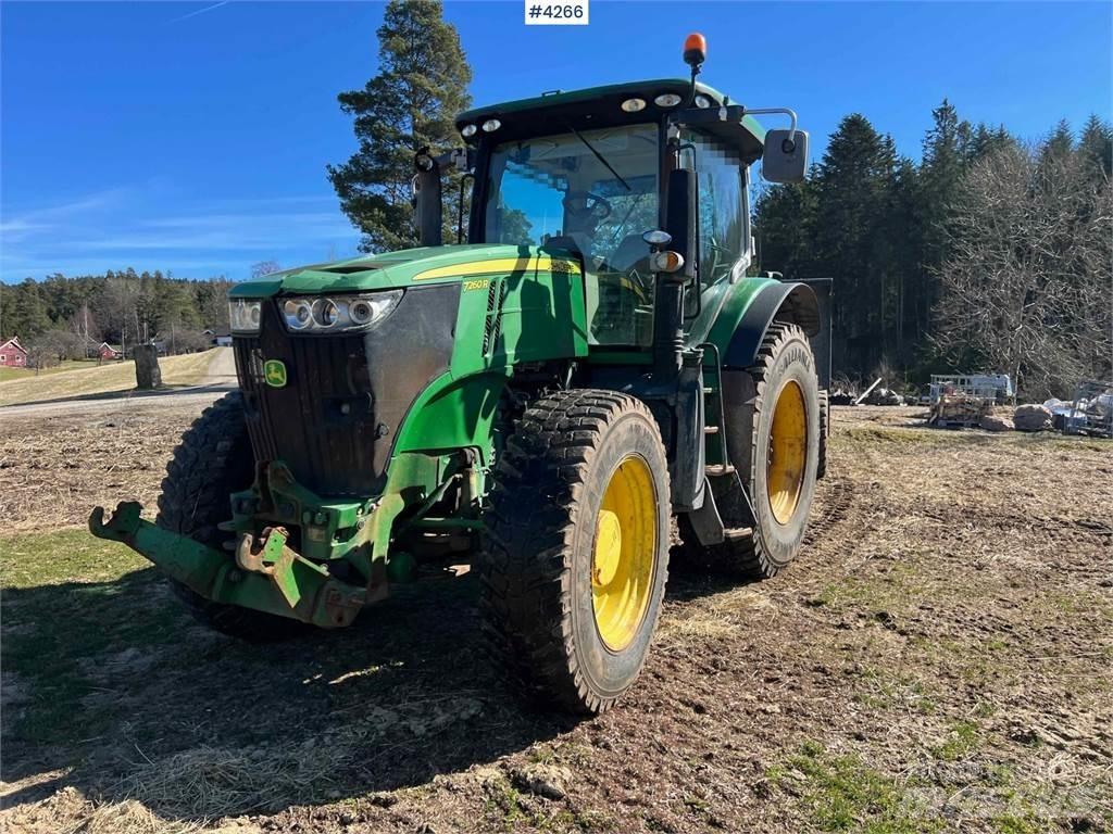 John Deere 7260R الجرارات