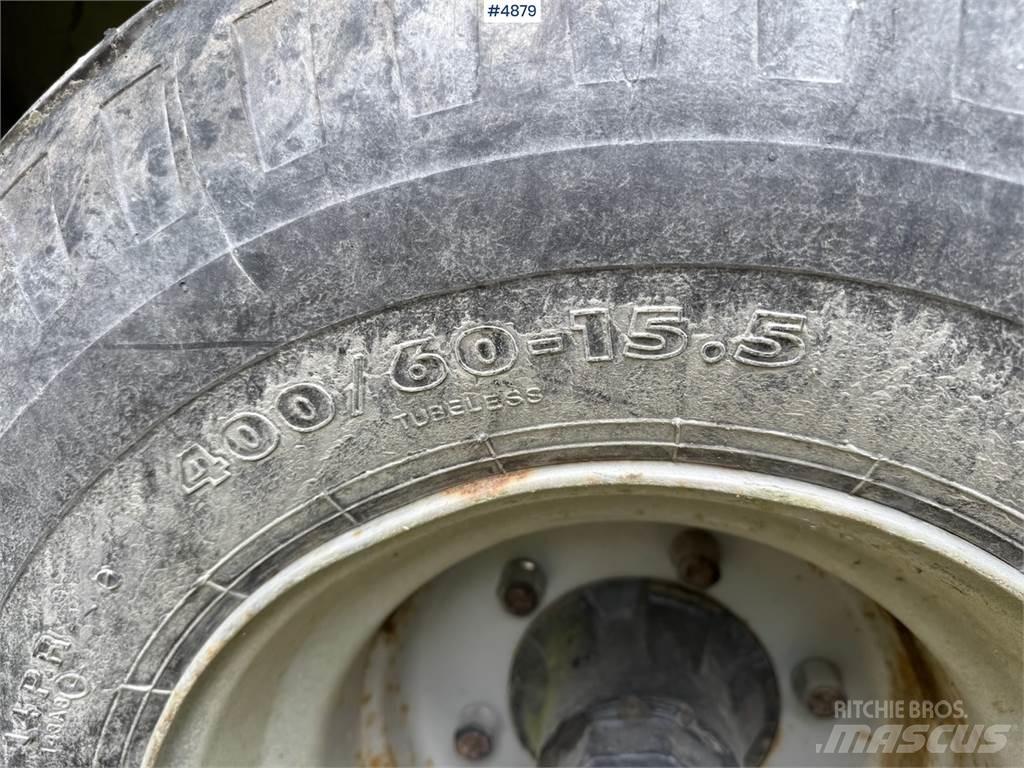 Junkkari J90 مقطورة حبوب
