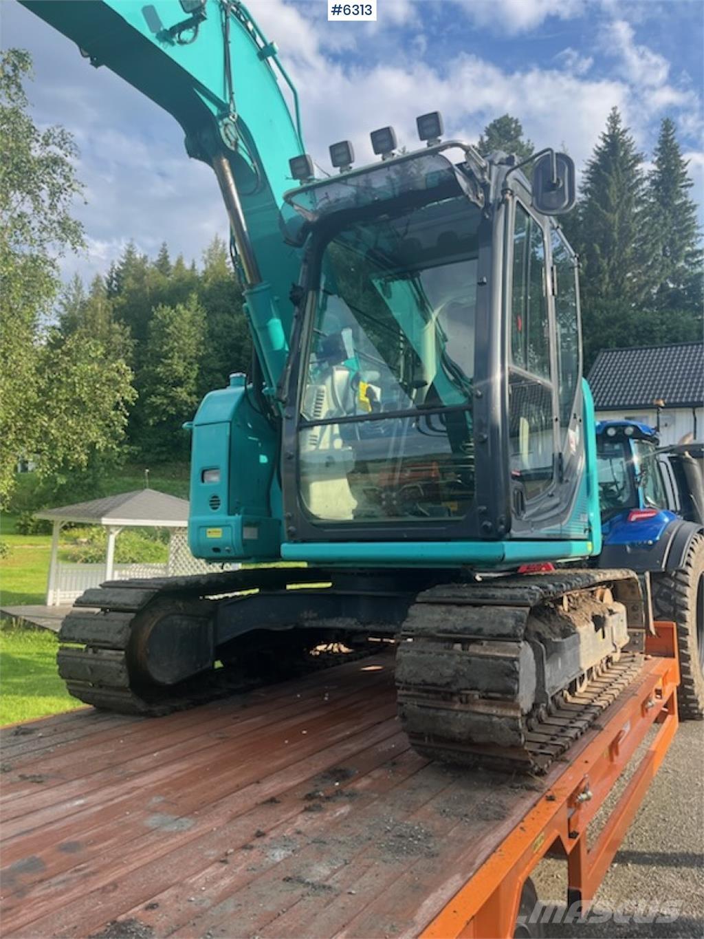 Kobelco SK75SR-3E حفارات زحافة