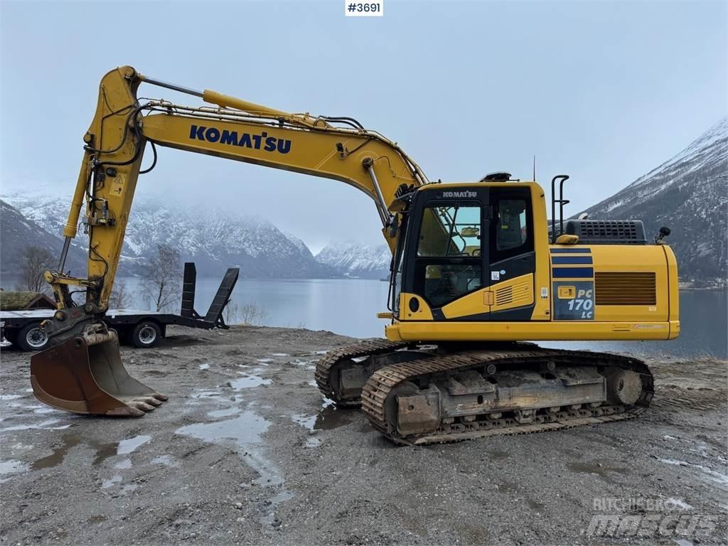 Komatsu PC 170 LC حفارات زحافة