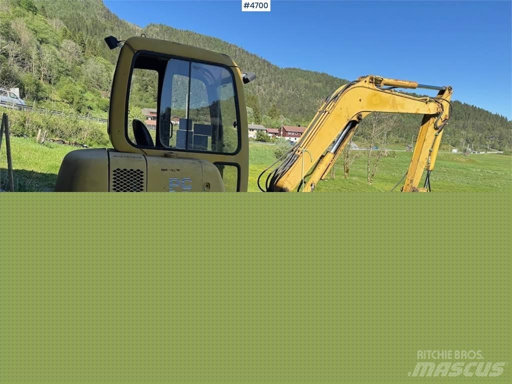 Komatsu PC40-7 حفارات زحافة