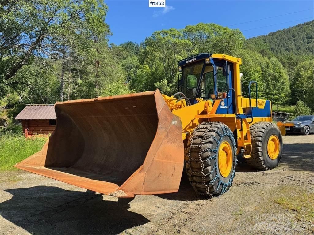 Komatsu WA420-1 لوادر بعجل