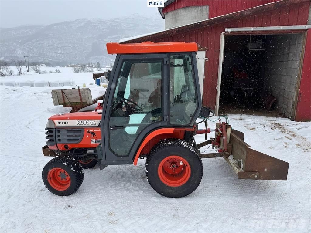 Kubota B1700 الجرارات