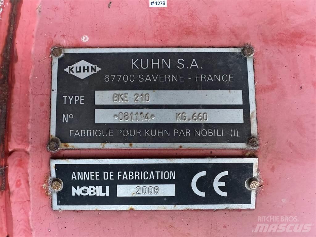 Kuhn BKE 210 معدات أخرى لحصاد العلف