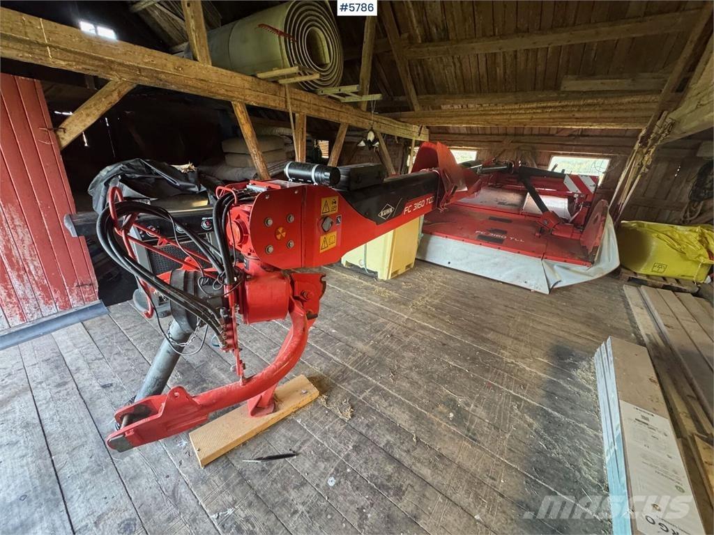 Kuhn FC 3160 TCD معدات أخرى للحصاد
