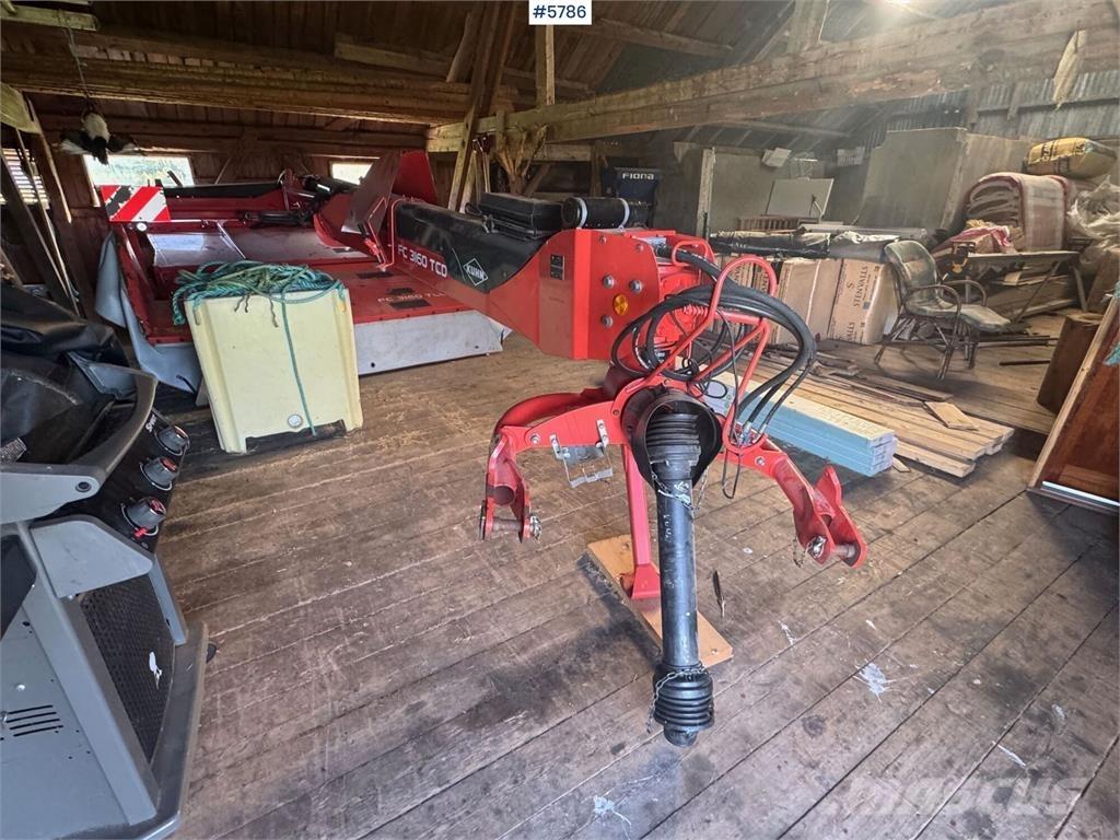 Kuhn FC 3160 TCD معدات أخرى للحصاد