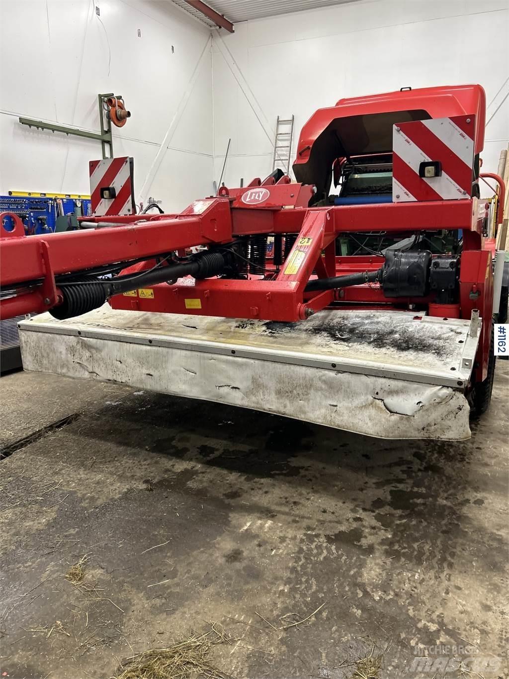 Lely 320 PC معدات أخرى للحصاد