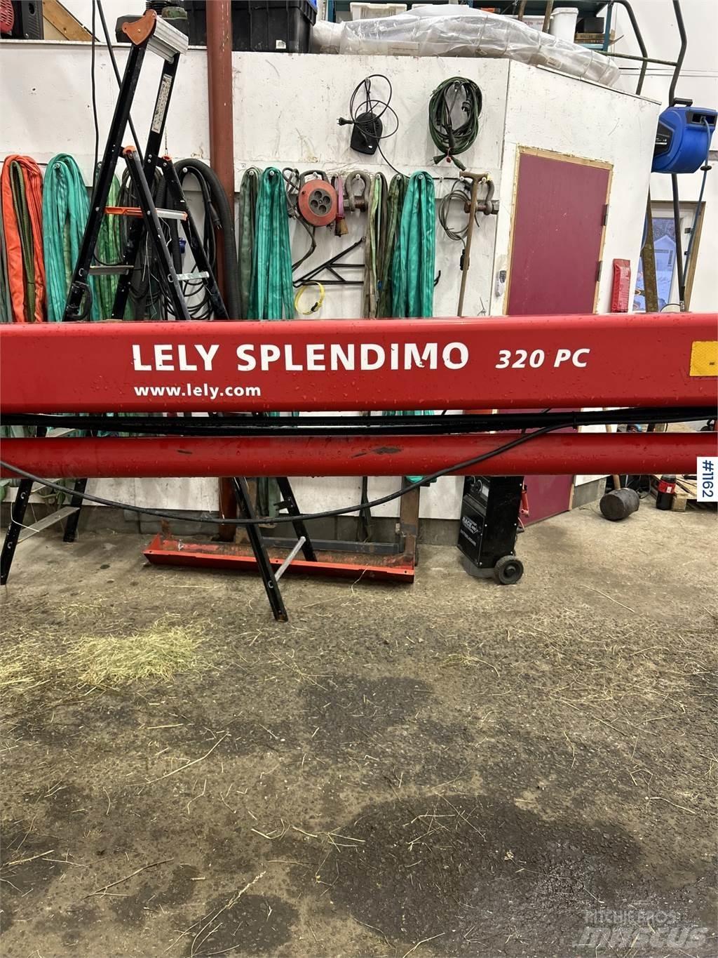 Lely 320 PC معدات أخرى للحصاد