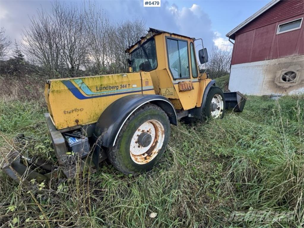 Lundberg 344T لوادر بعجل