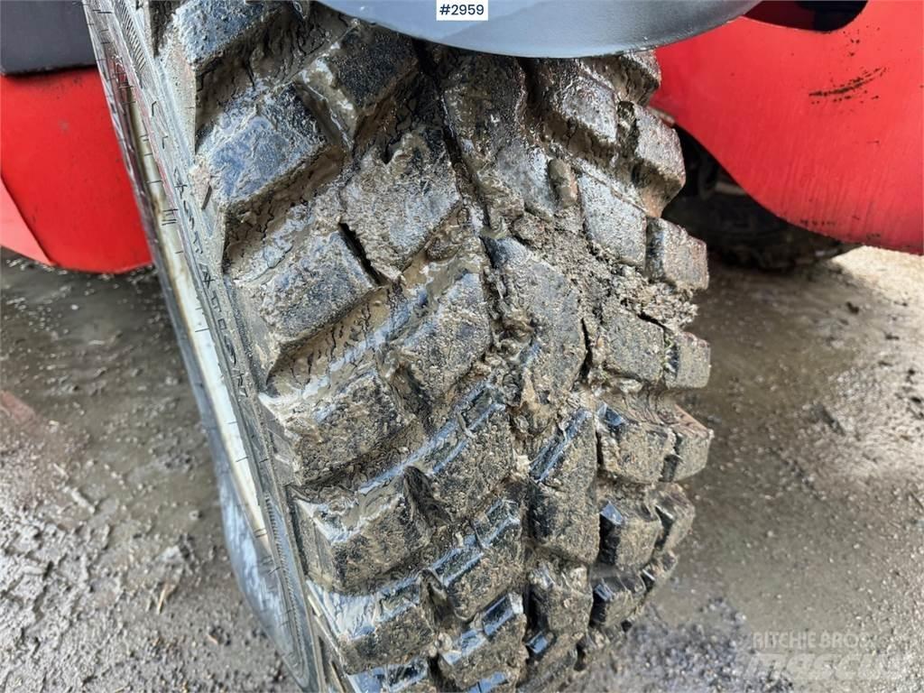 Manitou MT1440 الجرارات