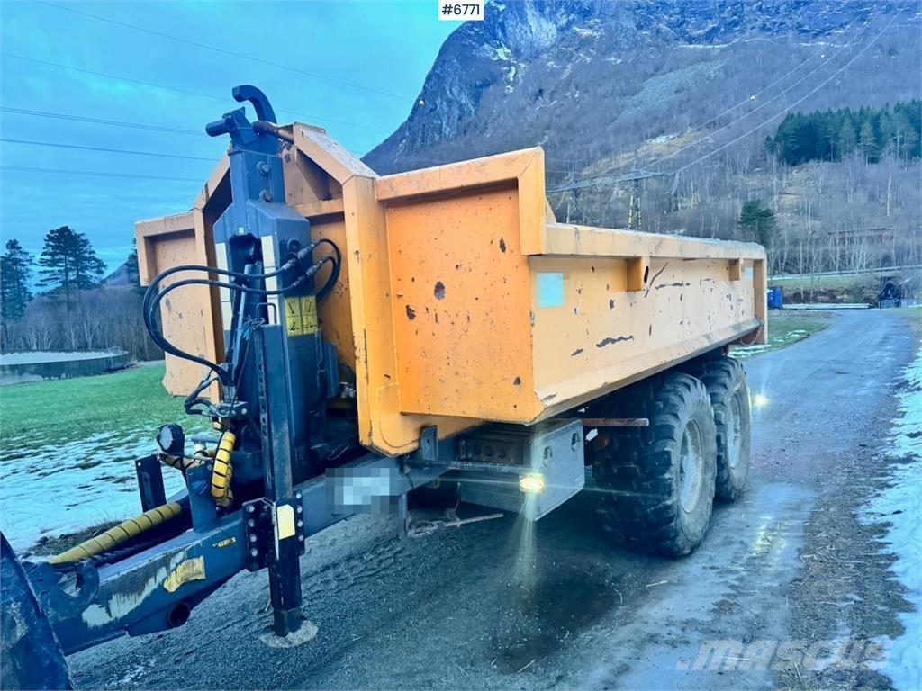 Metaltech PH-12 مقطورة حبوب