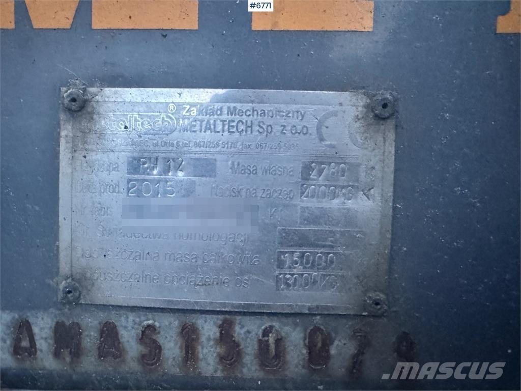 Metaltech PH-12 مقطورة حبوب