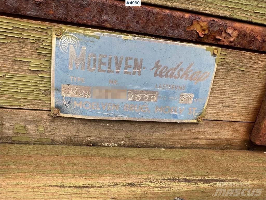 Moelven NM25 مقطورة حبوب